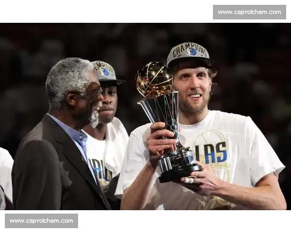 雅典奥运会美国男篮对决德国诺维茨基的经典一役背后的时代记忆与战术博弈