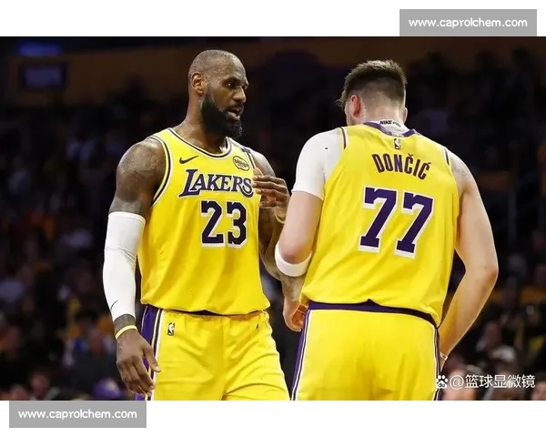 火箭对决湖人西部豪门正面碰撞詹姆斯与休城新势力之战引爆今夜焦点